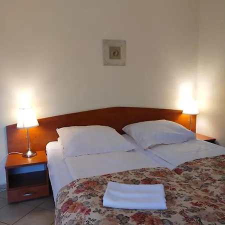 Arkadia Quarto em Acomodações Particulares *